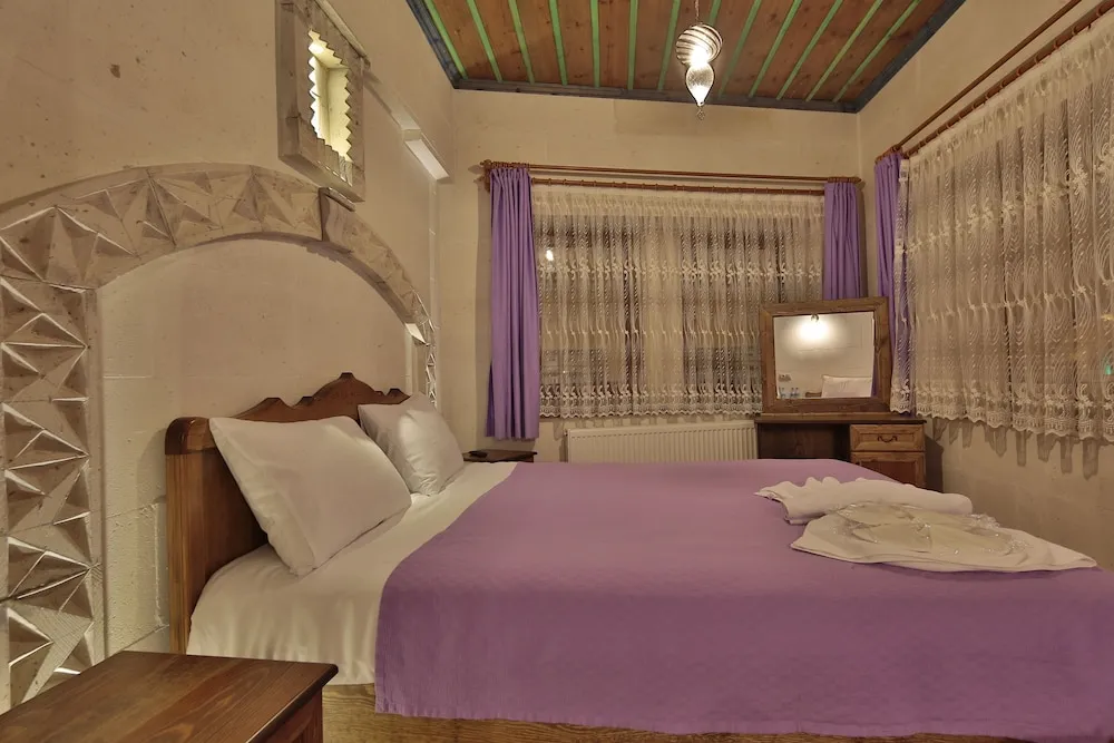 Deluxe Üç Kişilik Oda