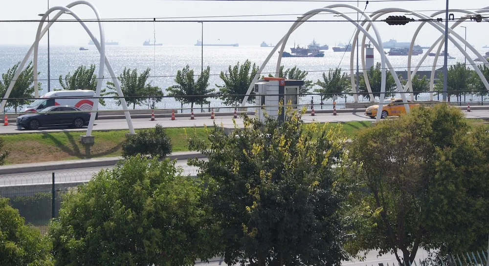 Tek Büyük Yataklı Oda, 1 Çift Kişilik Yatak, Balkon, Deniz Manzaralı