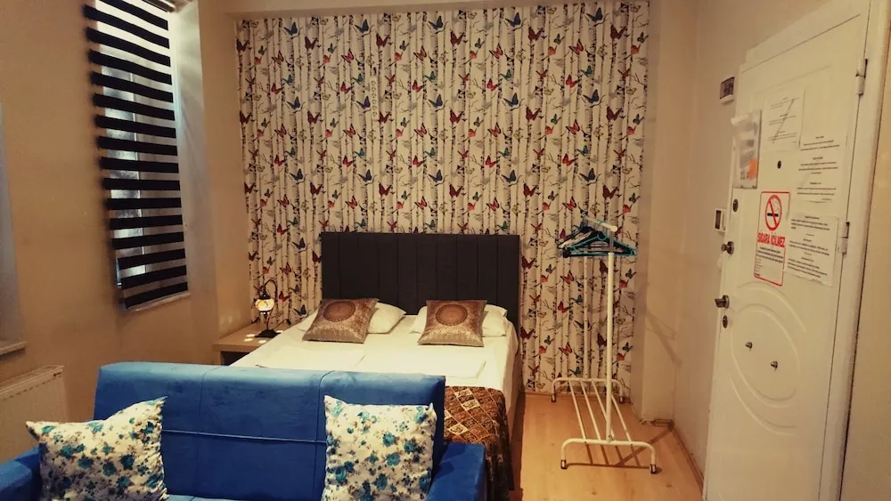 Deluxe Tek Büyük Yataklı Oda