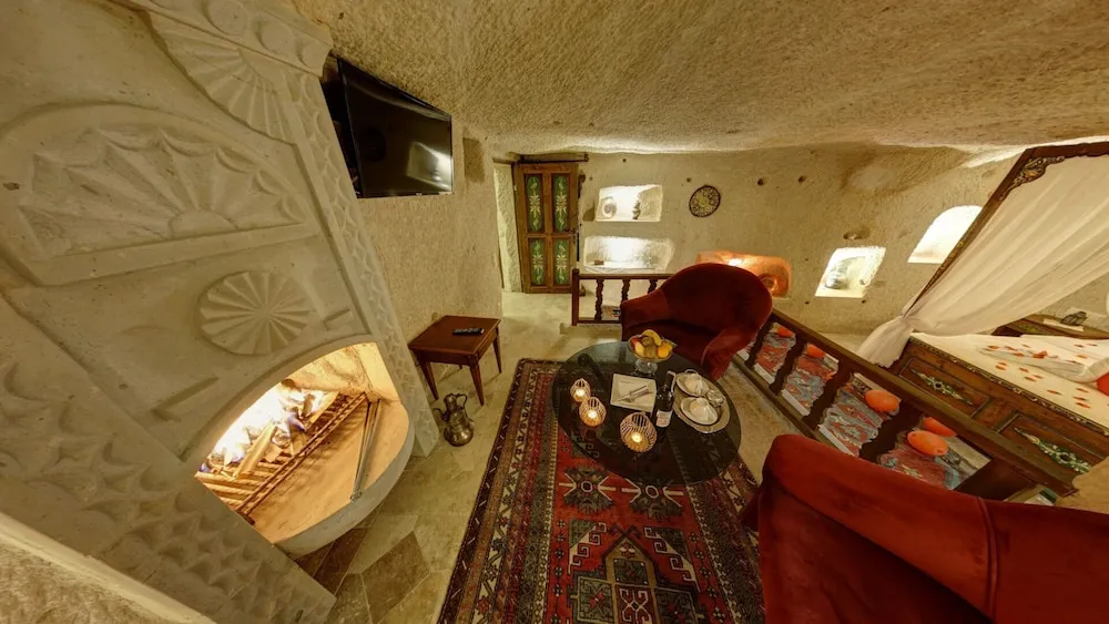Honeymoon Tek Büyük Yataklı Oda