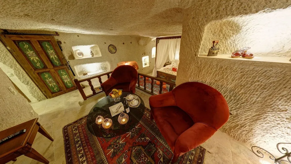 Honeymoon Tek Büyük Yataklı Oda