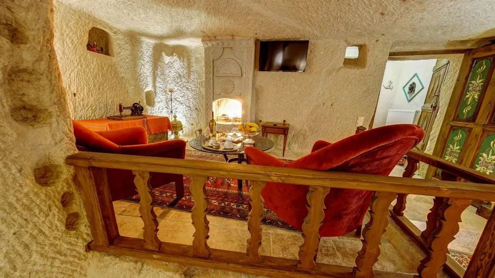 Honeymoon Tek Büyük Yataklı Oda