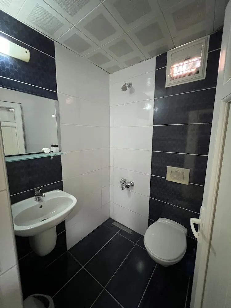 Quadruple Room, 4 Twin Beds