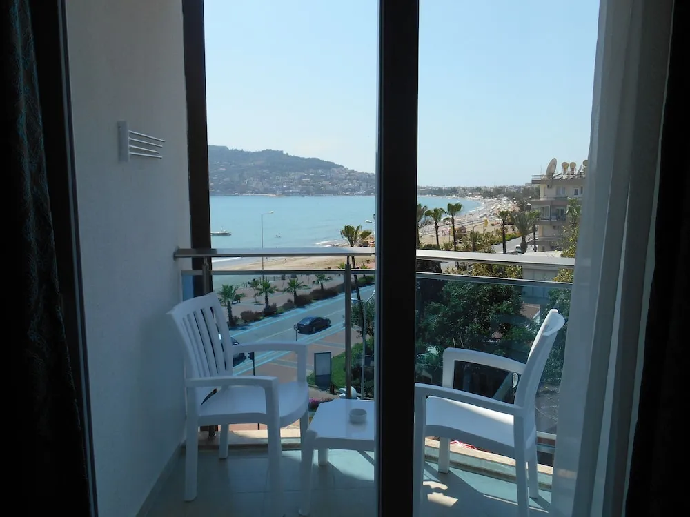 Standard İki Ayrı Yataklı Oda, Deniz Manzaralı