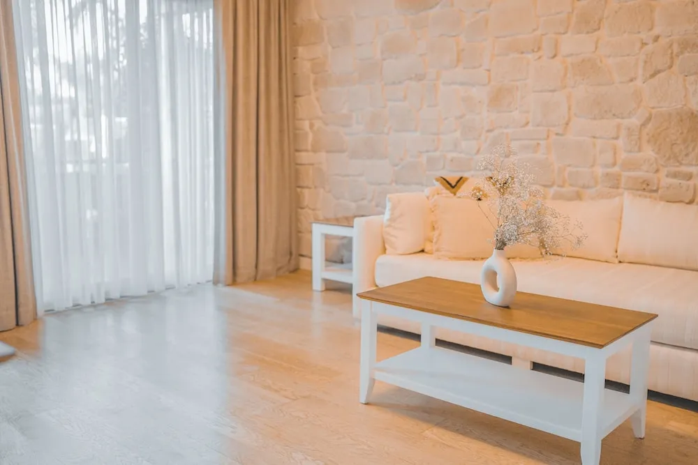 Greyfurt Room