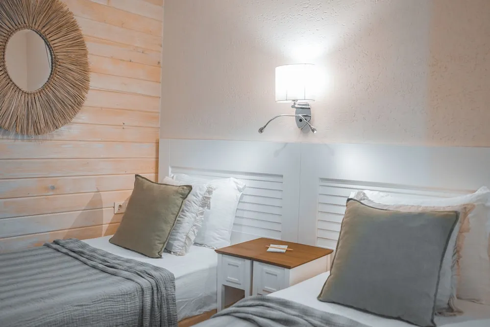 Kamkat Room