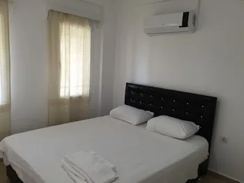 Rose Residence