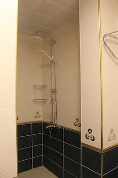 Nur Hotel