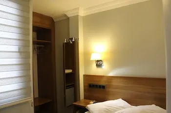 Nur Hotel