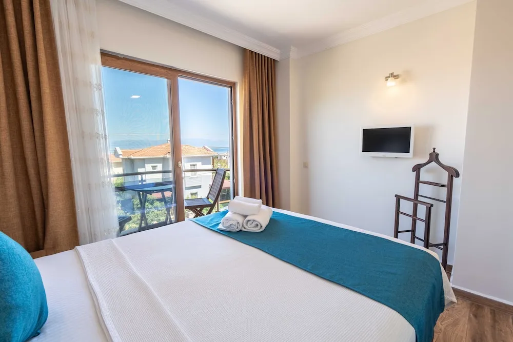 Standart Oda Deniz Manzarali