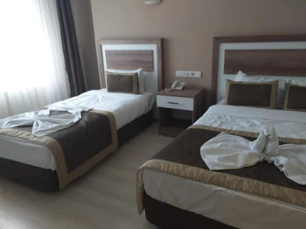Economy Tek Büyük Yataklı Oda