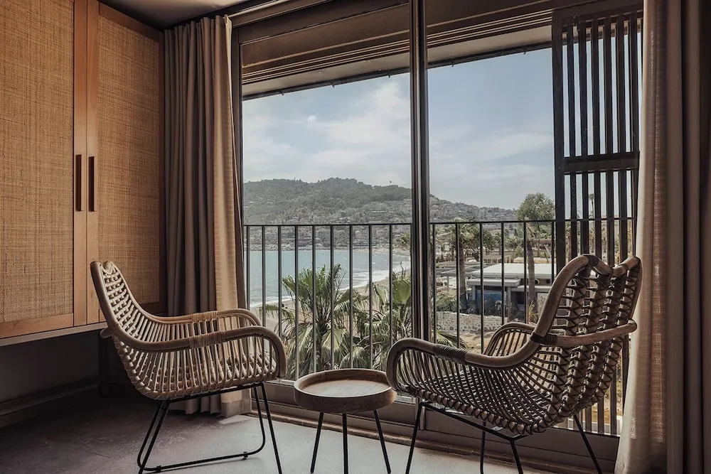 Room, Partial Sea View, Main Building