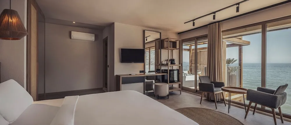 King Suite, Sea View, Main Building