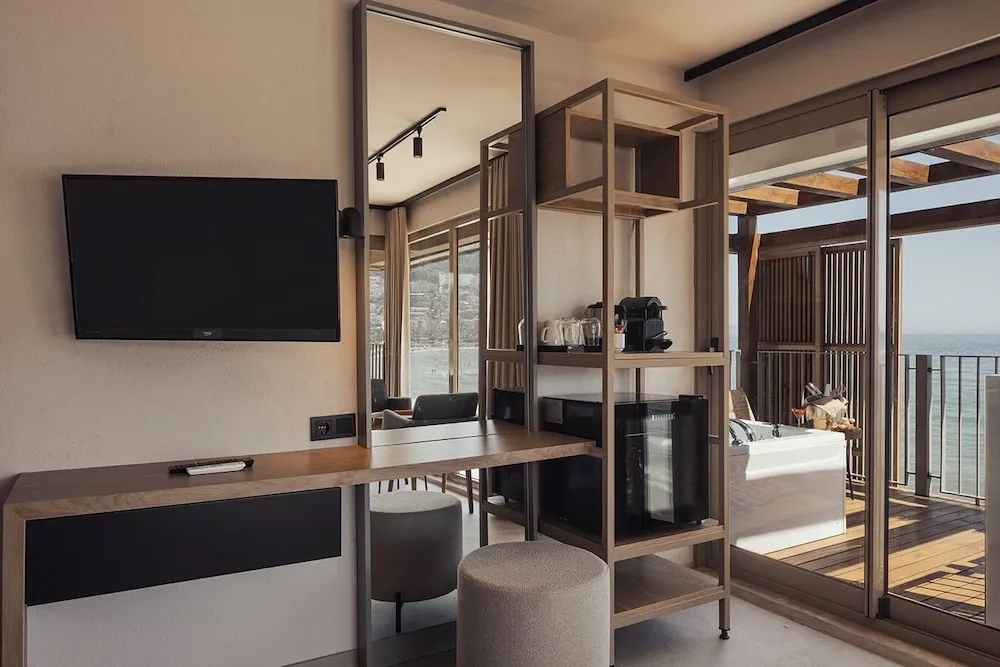 King Suite, Sea View, Main Building