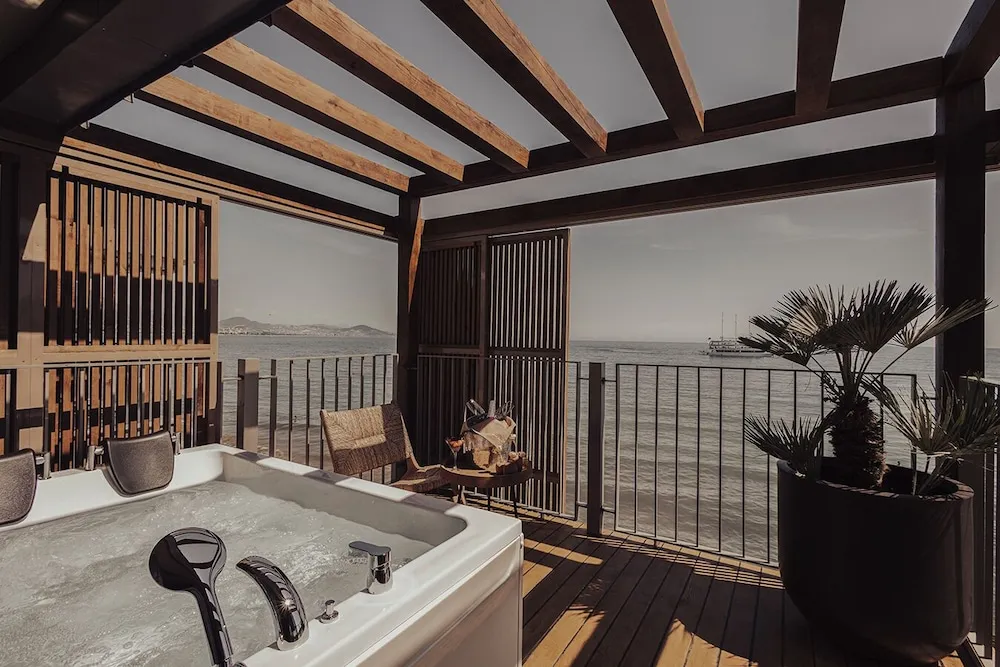 King Suite, Sea View, Main Building