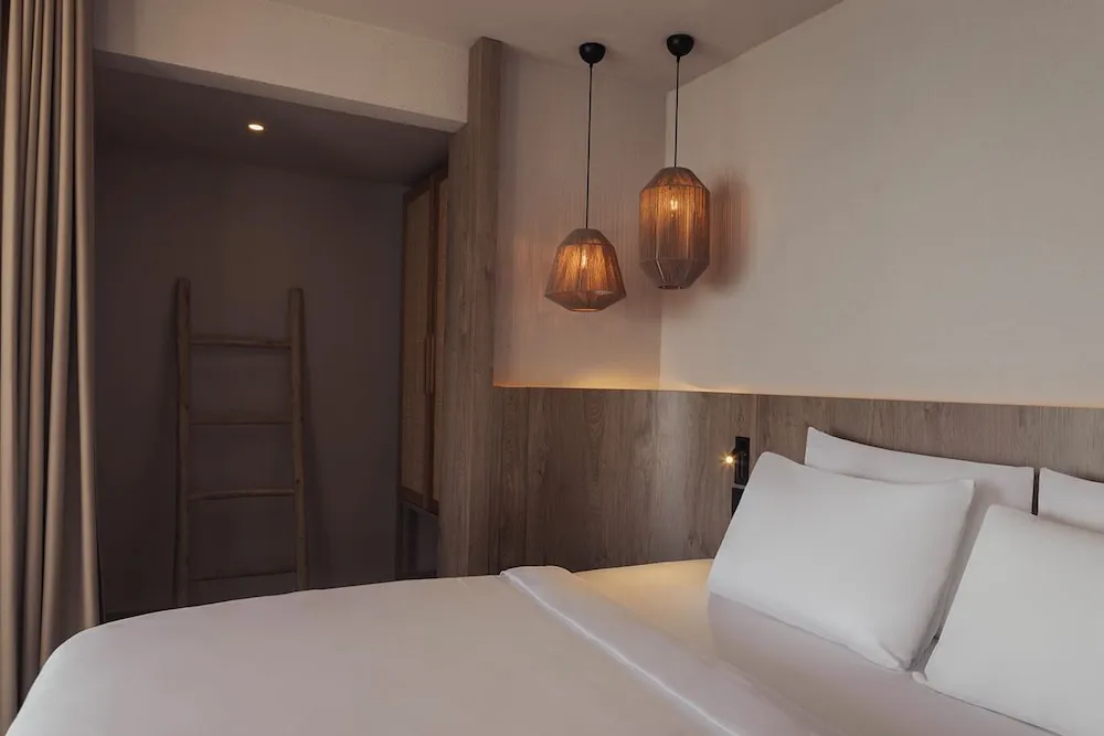 Deluxe Suite, Sea View, Main Building