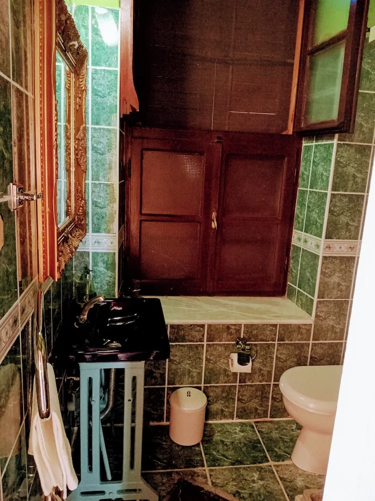 Family İki Ayrı Yataklı Oda