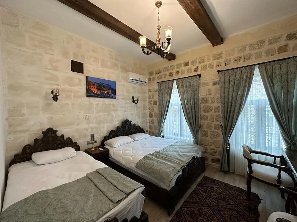 Standard Üç Kişilik Oda