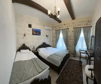 Arur Konağı