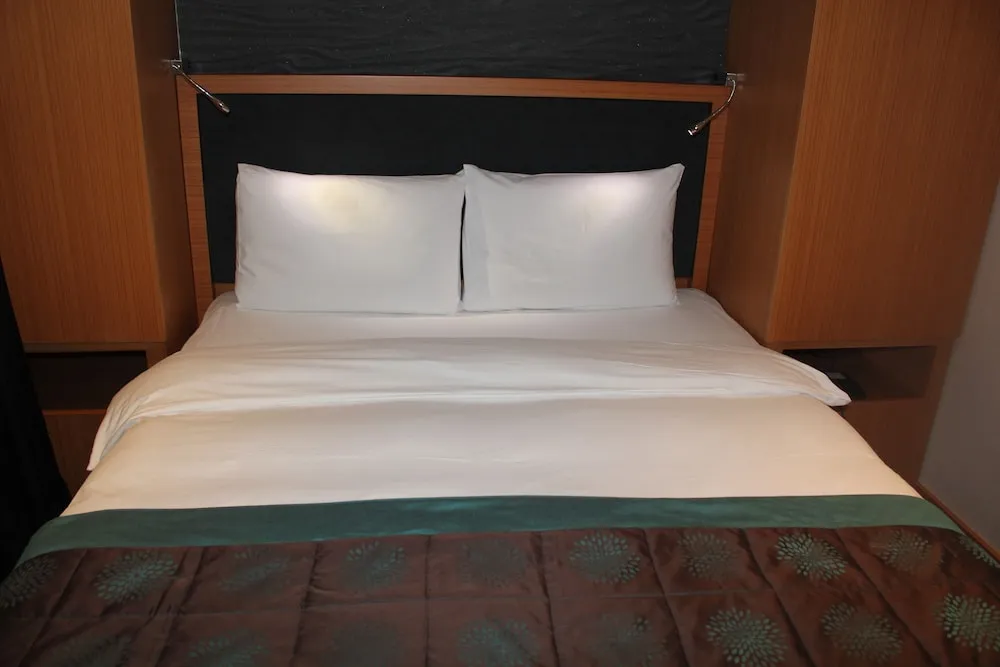 Standard Double or Twin Beds