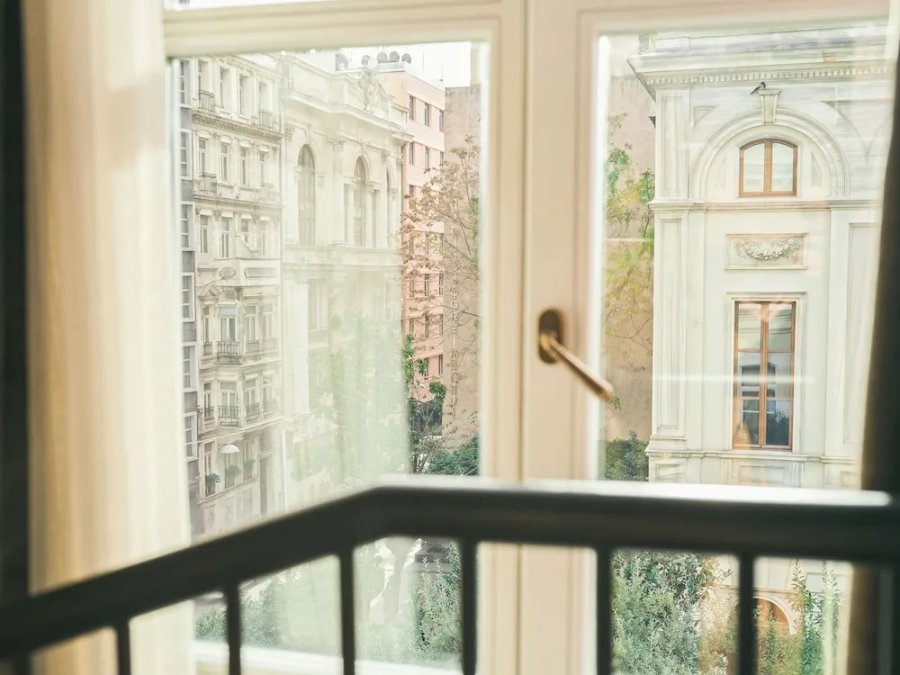 Oda, Asma Kat (Medium)