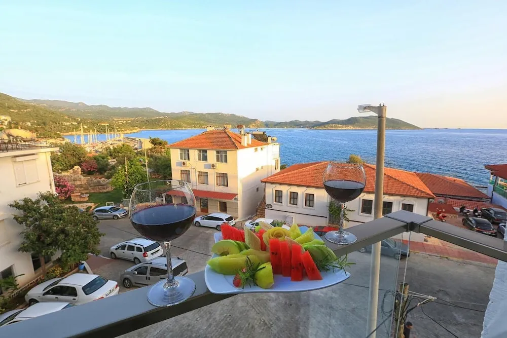 Tek Büyük Yataklı Oda, Deniz Manzaralı