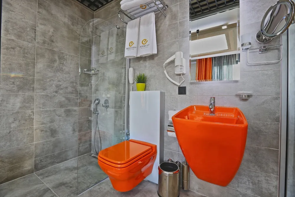 Çatı Katı Süiti (Penthouse)