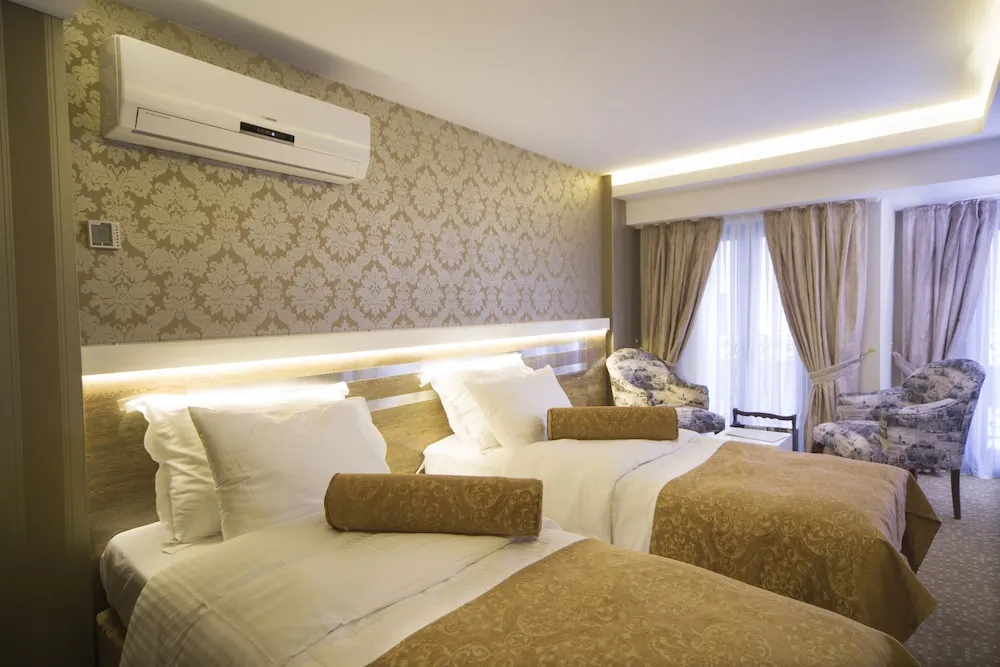Standard Tek Büyük veya İki Ayrı Yataklı Oda, Özel Banyo, Şehir Manzaralı