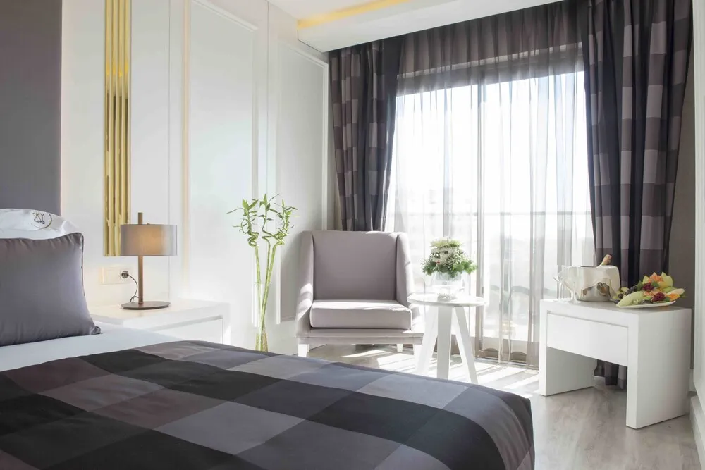 Standard Tek Büyük Yataklı Oda, Deniz Manzaralı