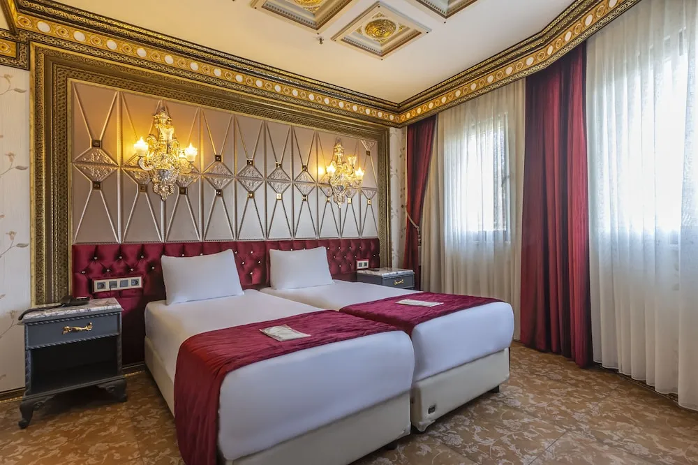 Deluxe Tek Büyük veya İki Ayrı Yataklı Oda