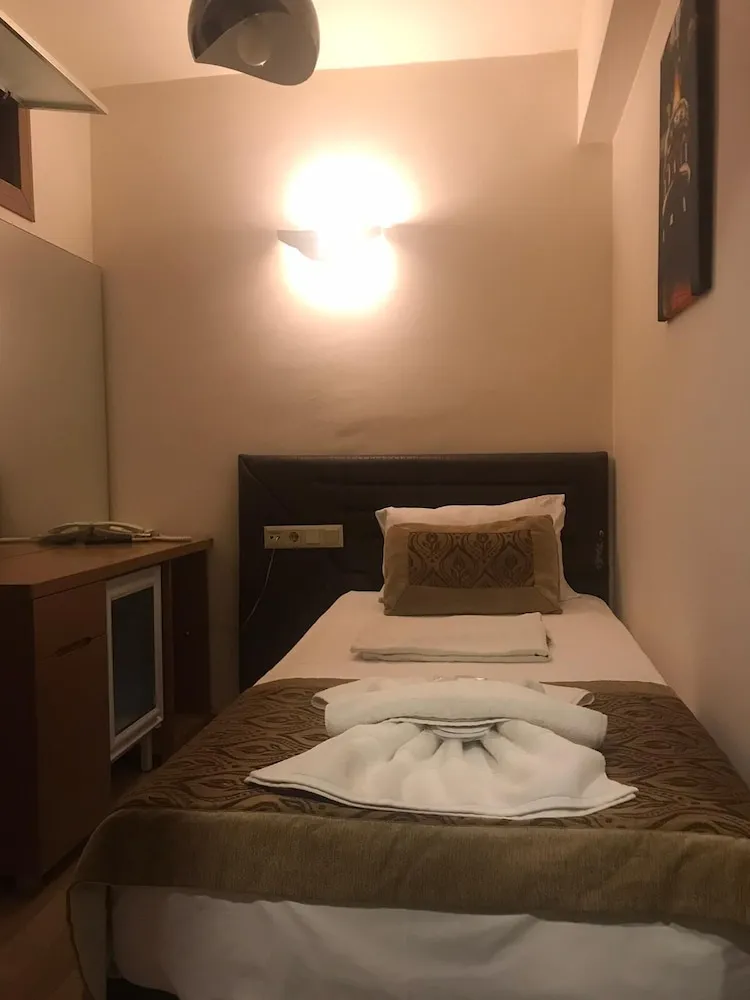 Standard Tek Kişilik Oda