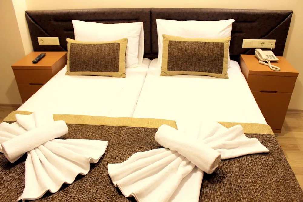 Standard Tek Büyük veya İki Ayrı Yataklı Oda