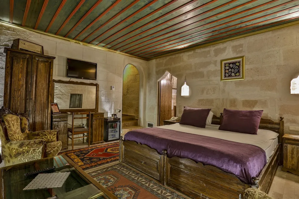 Superior Tek Büyük Yataklı Oda (Stone)