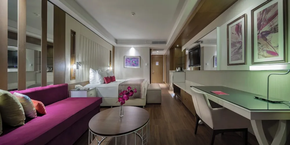 Family Suite Sea View