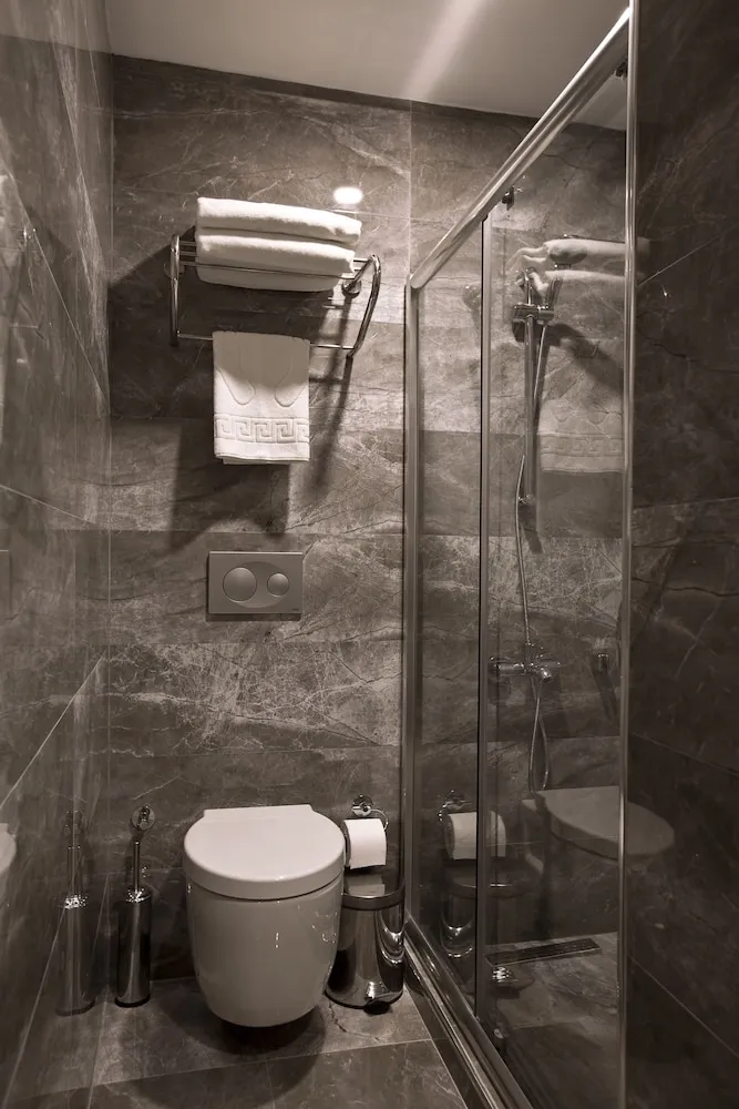 Deluxe Tek Büyük Yataklı Oda, 1 Büyük (Queen) Boy Yatak