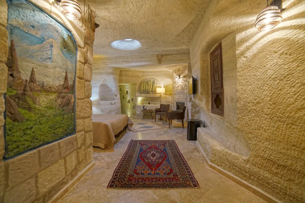 Cave Suite Agil Room