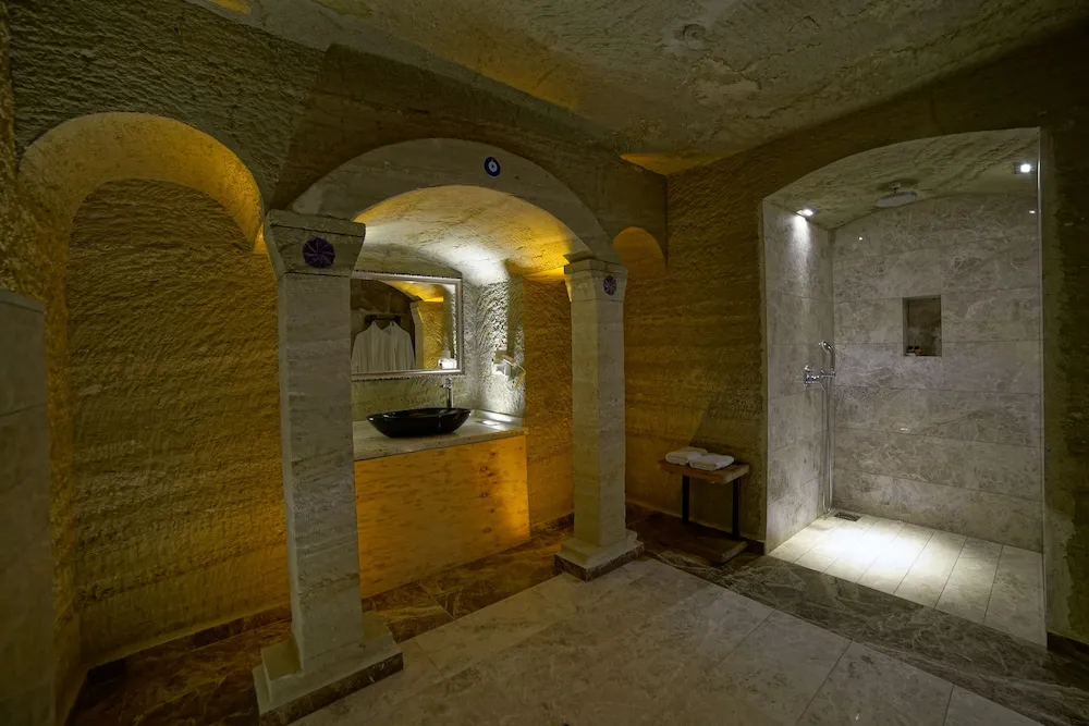 Cave Suite Kis Evi Room