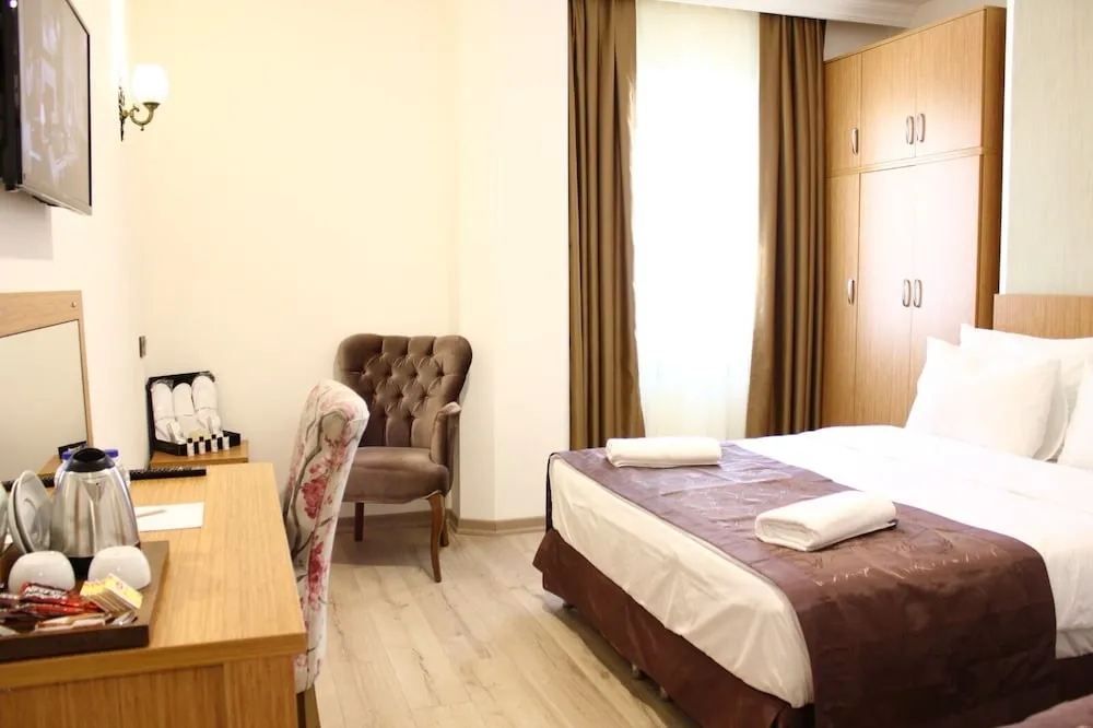 Standard Single Room, Non Smoking, City View