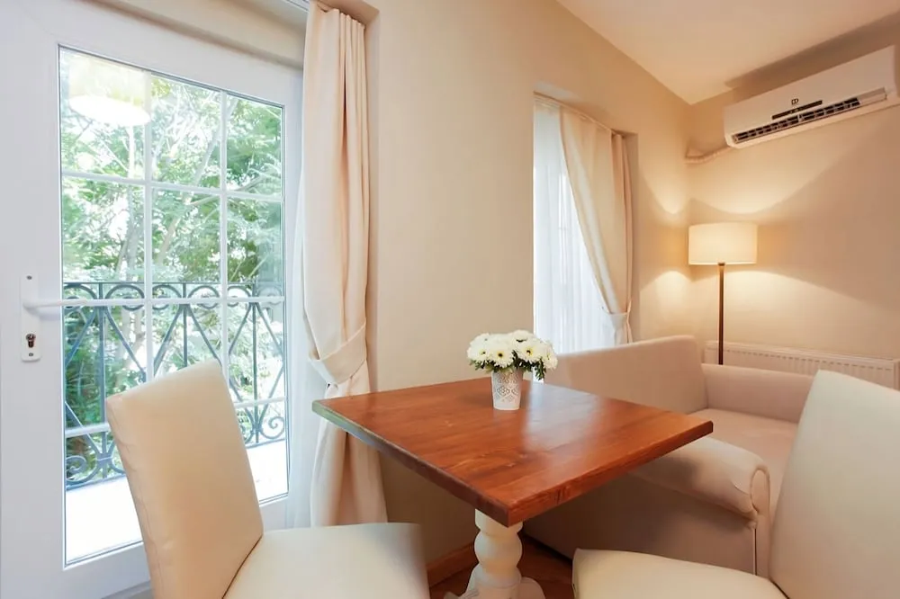 Deluxe Süit, Balkon