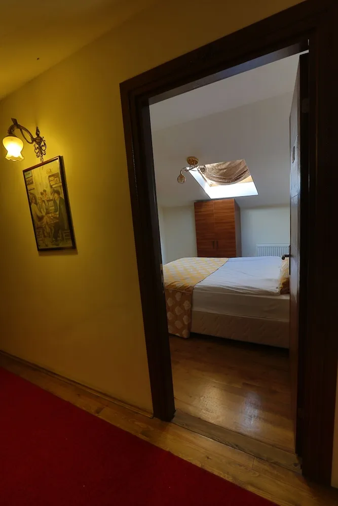 Economy Standard Room