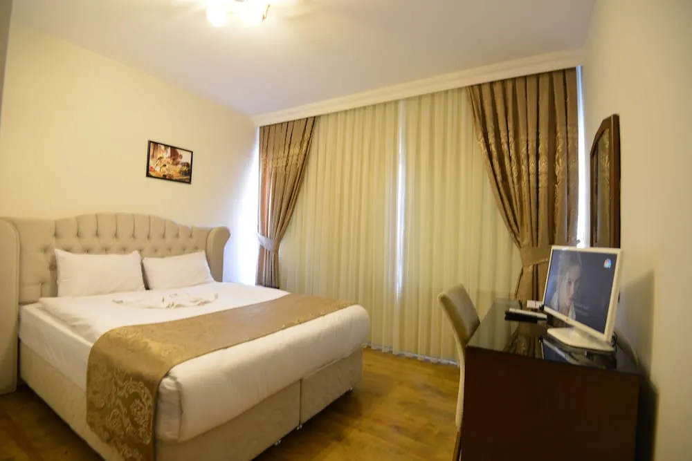 King Room with Balcony