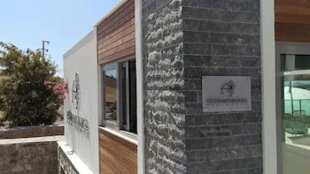 Degirmenburnu Residence