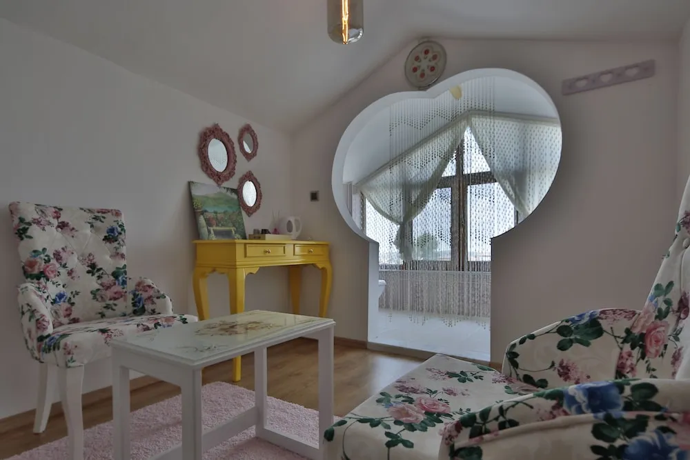 Superior Tek Büyük Yataklı Oda