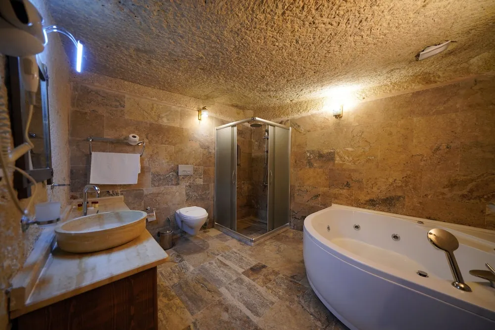 Deluxe Double Cave Room with Jacuzzi