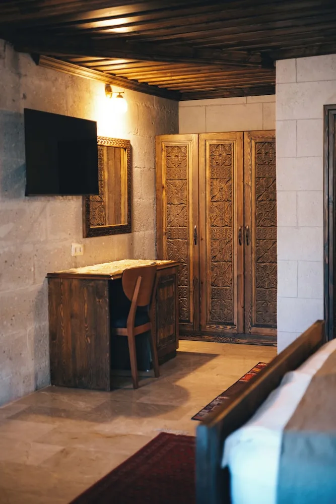 Exclusive Tek Büyük Yataklı Oda