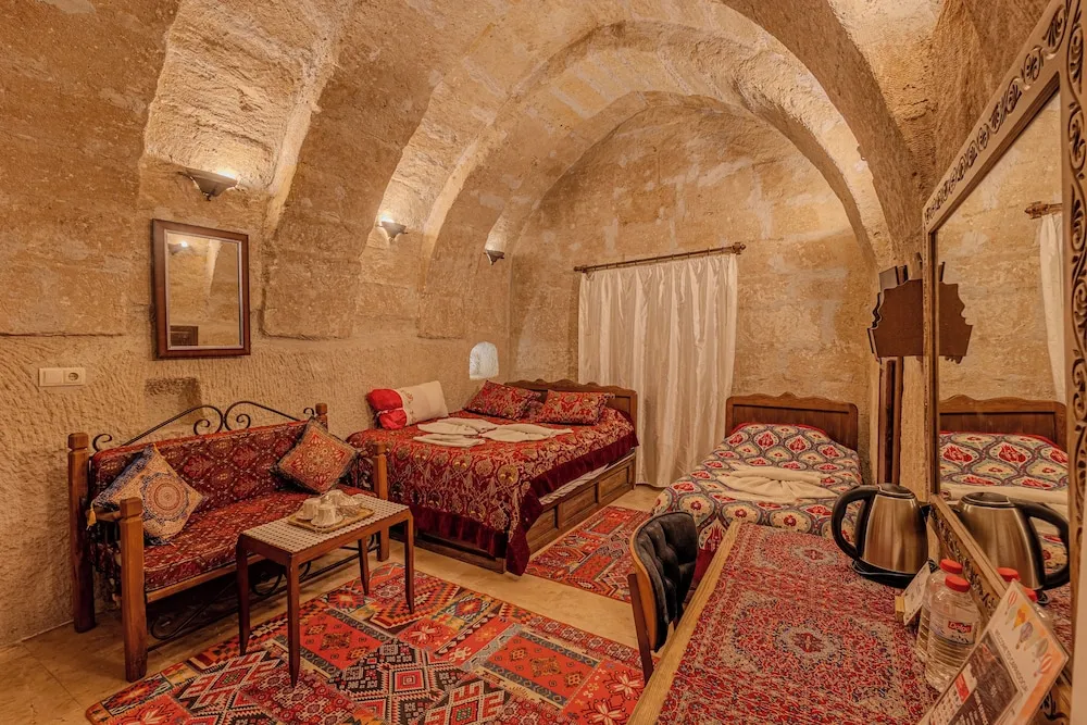 Tek Kişilik Oda (Cave)