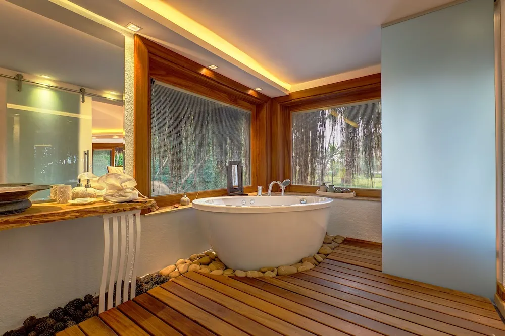 Aqua Super Deluxe Room