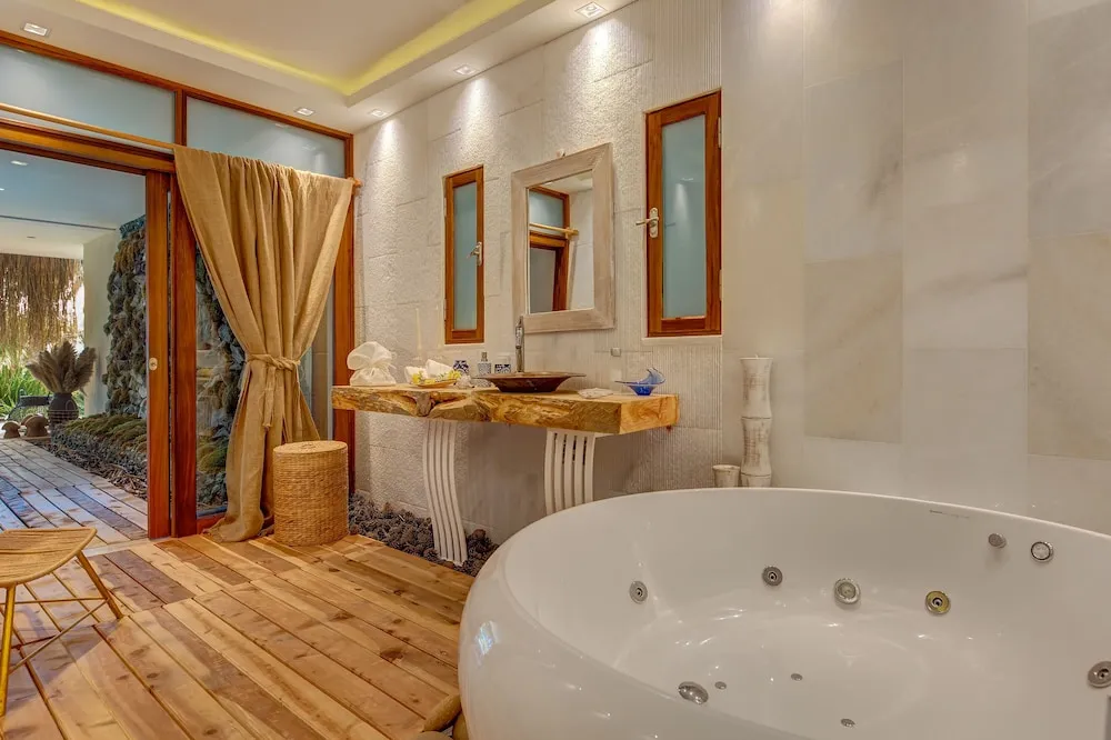 Super Deluxe Double Room