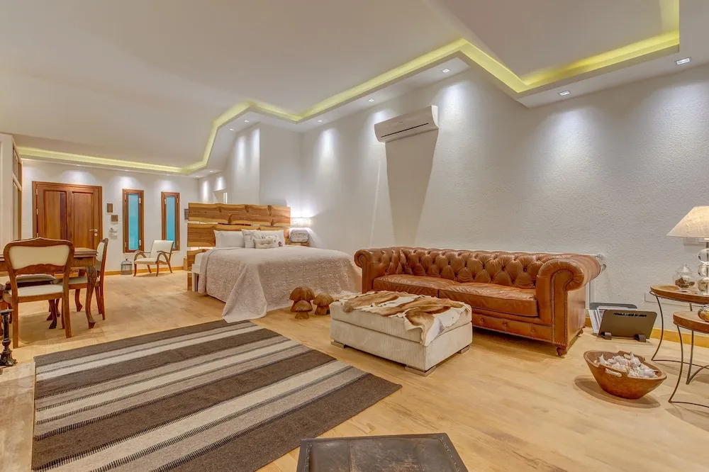 Super Deluxe Double Room