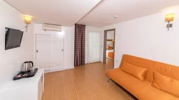 Mersoy Exclusive Hotel